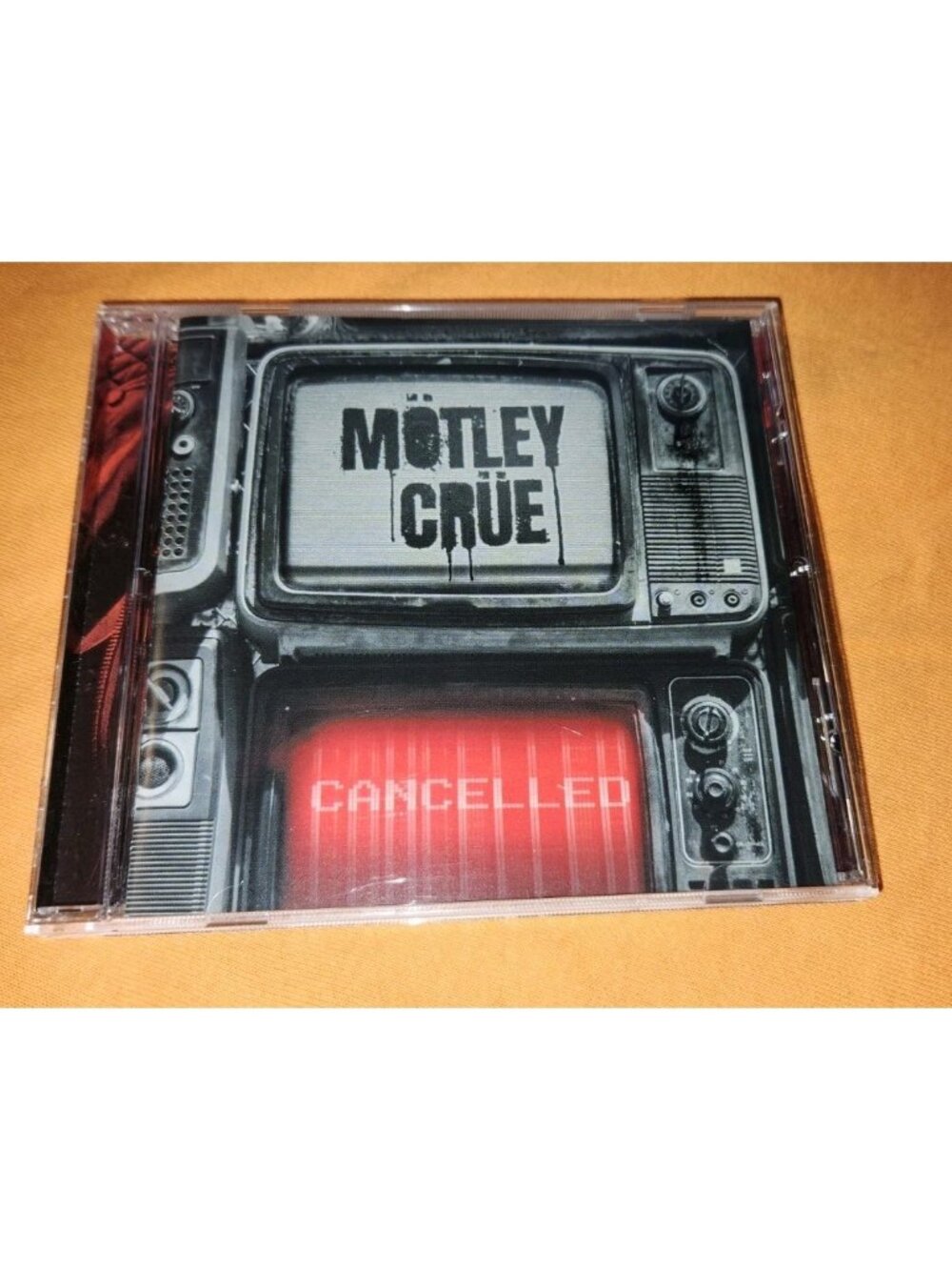 MOTLEY CRUE cd CANCELLED